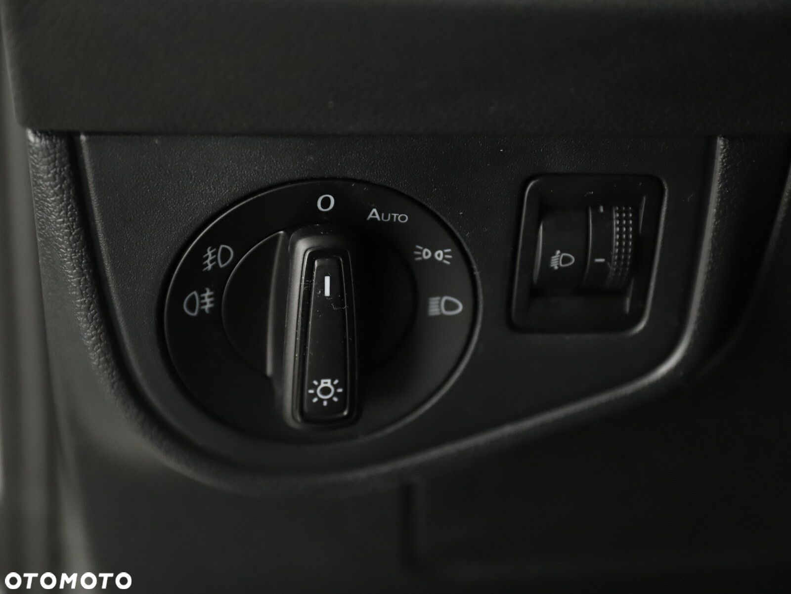 Volkswagen Polo 1.0 TSI Highline DSG - 16