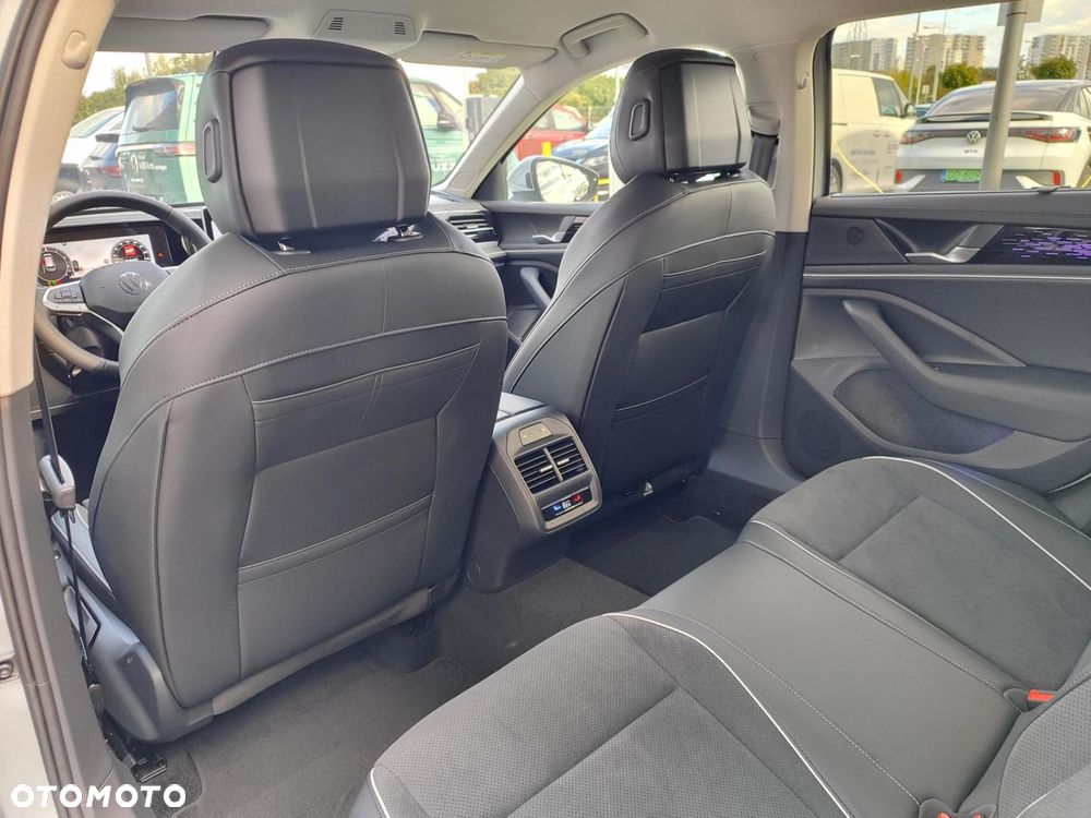 Volkswagen Passat Variant - 19