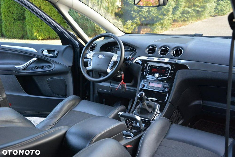 Ford S-Max 2.0 Titanium - 21