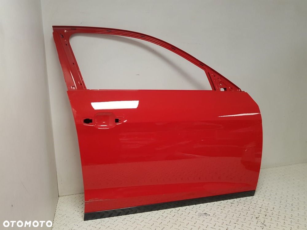 PRAWE PRZEDNIE DRZWI PRAWA PRZOD AUDI A1 II 2 82A 18-25 ŁADNE LESZNO - 4