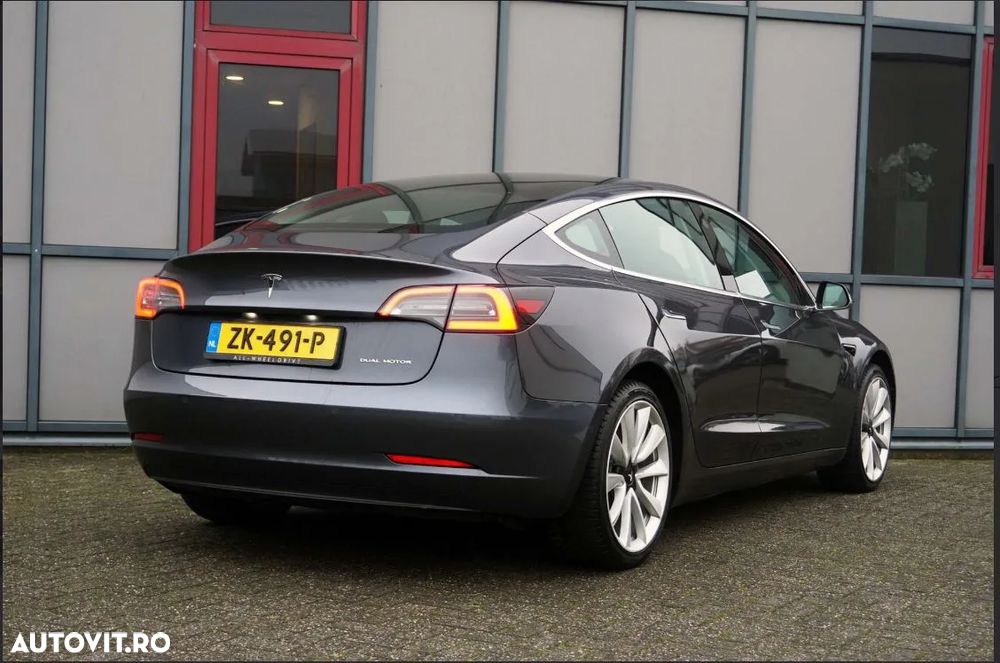 Tesla Model 3 AWD Dual Motor - 2