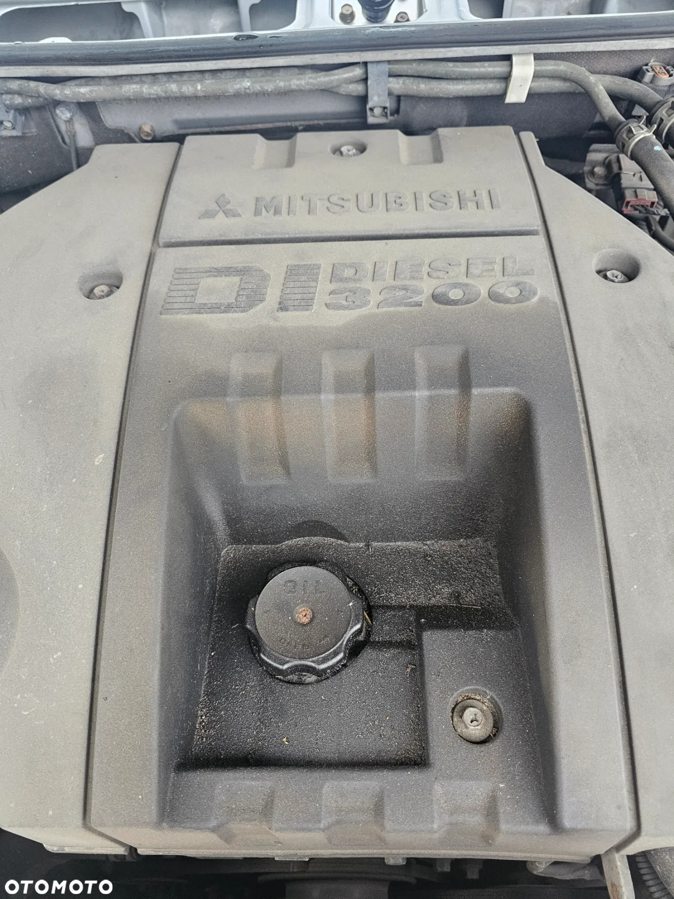 Mitsubishi Pajero - 11