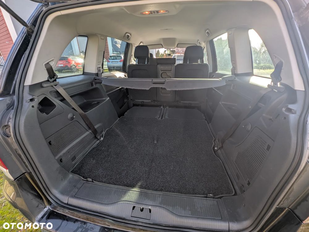 Opel Zafira 1.8 Cosmo - 30