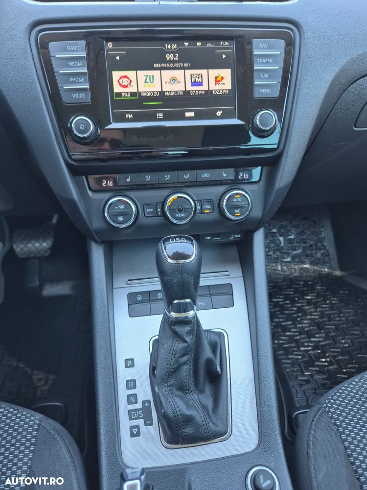 Skoda Octavia 1.6 TDI DSG Style - 8