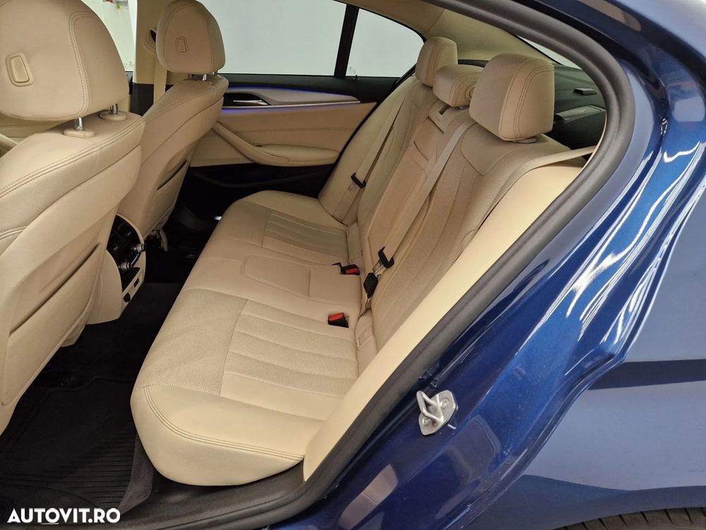 BMW Seria 5 - 12