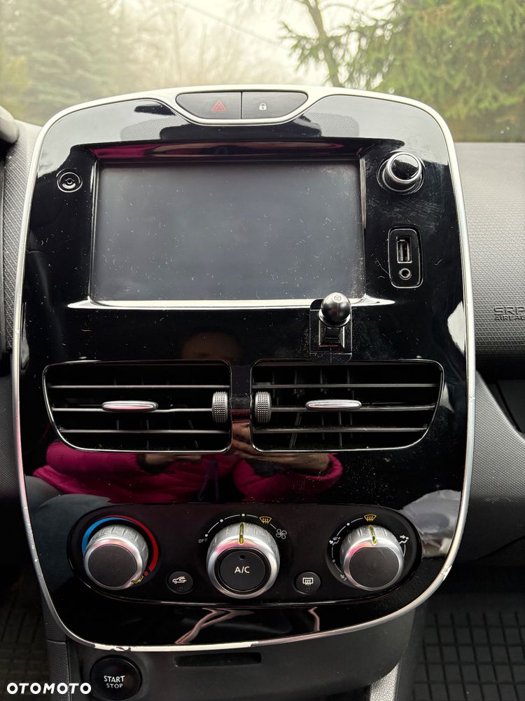 Renault Clio 0.9 TCe Life - 6