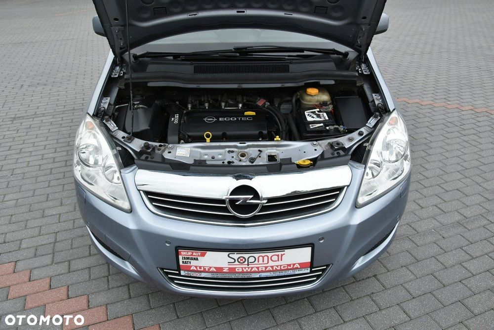 Opel Zafira - 27