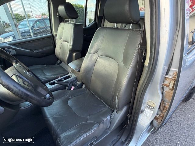 Nissan Navara 2.5 dCi CD SE - 16