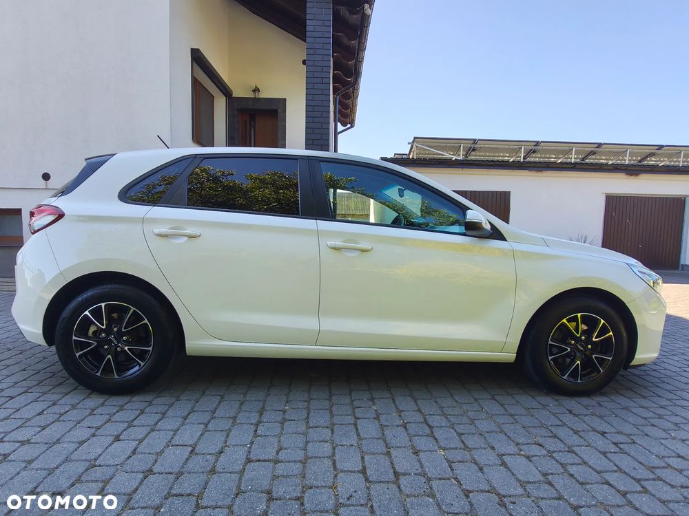 Hyundai i30 1.4 Classic - 3