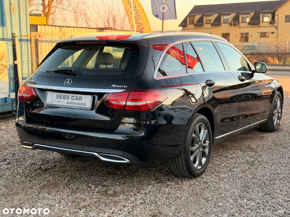 Mercedes-Benz Klasa C 200 4-Matic 7G-TRONIC - 3