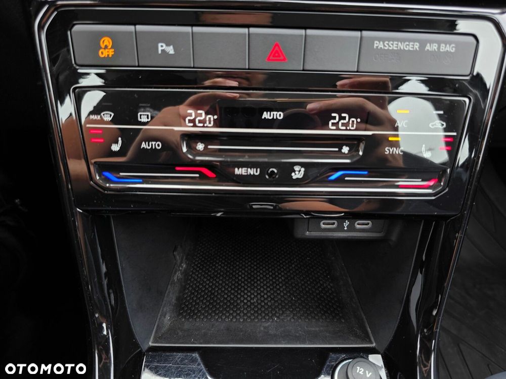 Volkswagen T-Cross 1.5 TSI ACT Style DSG - 20