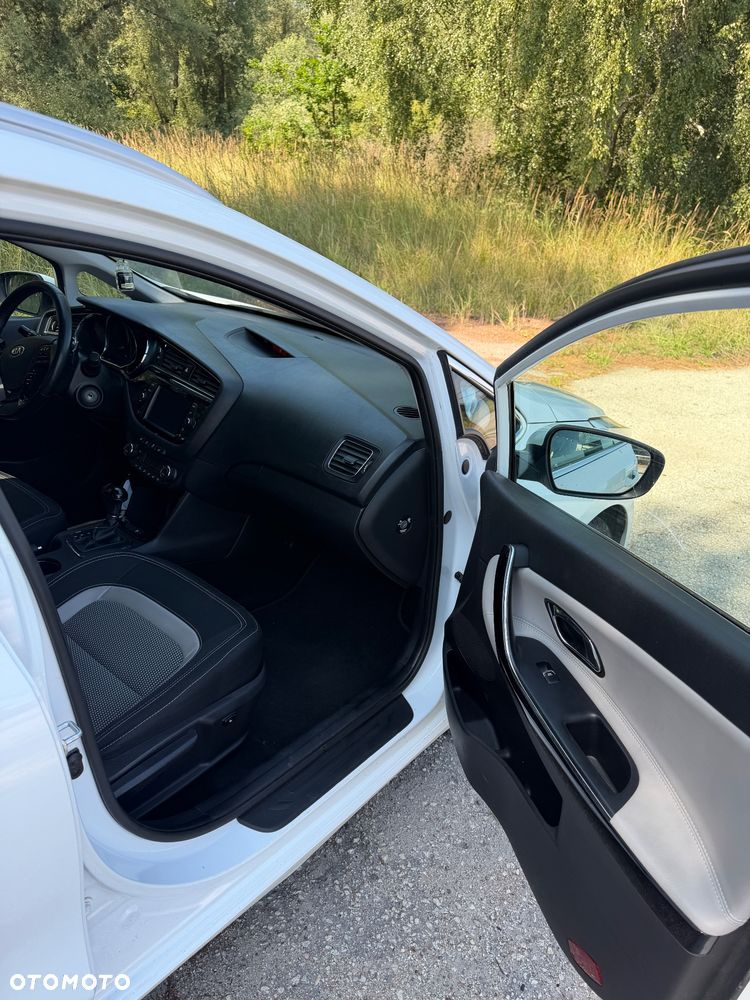 Kia Ceed - 6