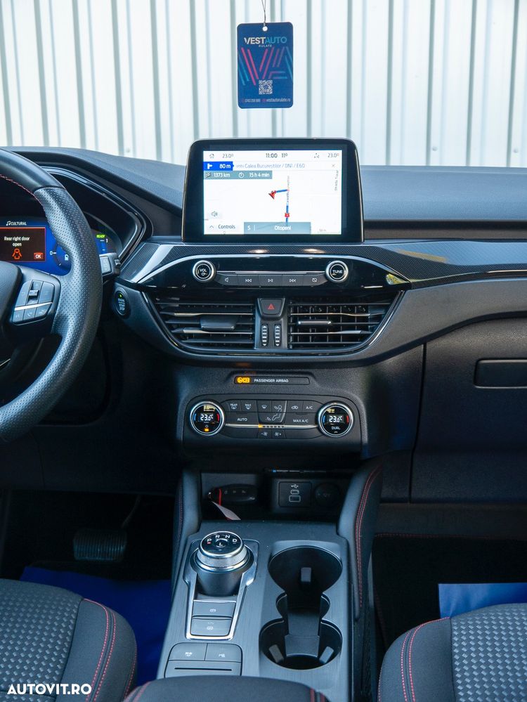 Ford Kuga 2.5 Duratec FHEV ST-LINE - 25