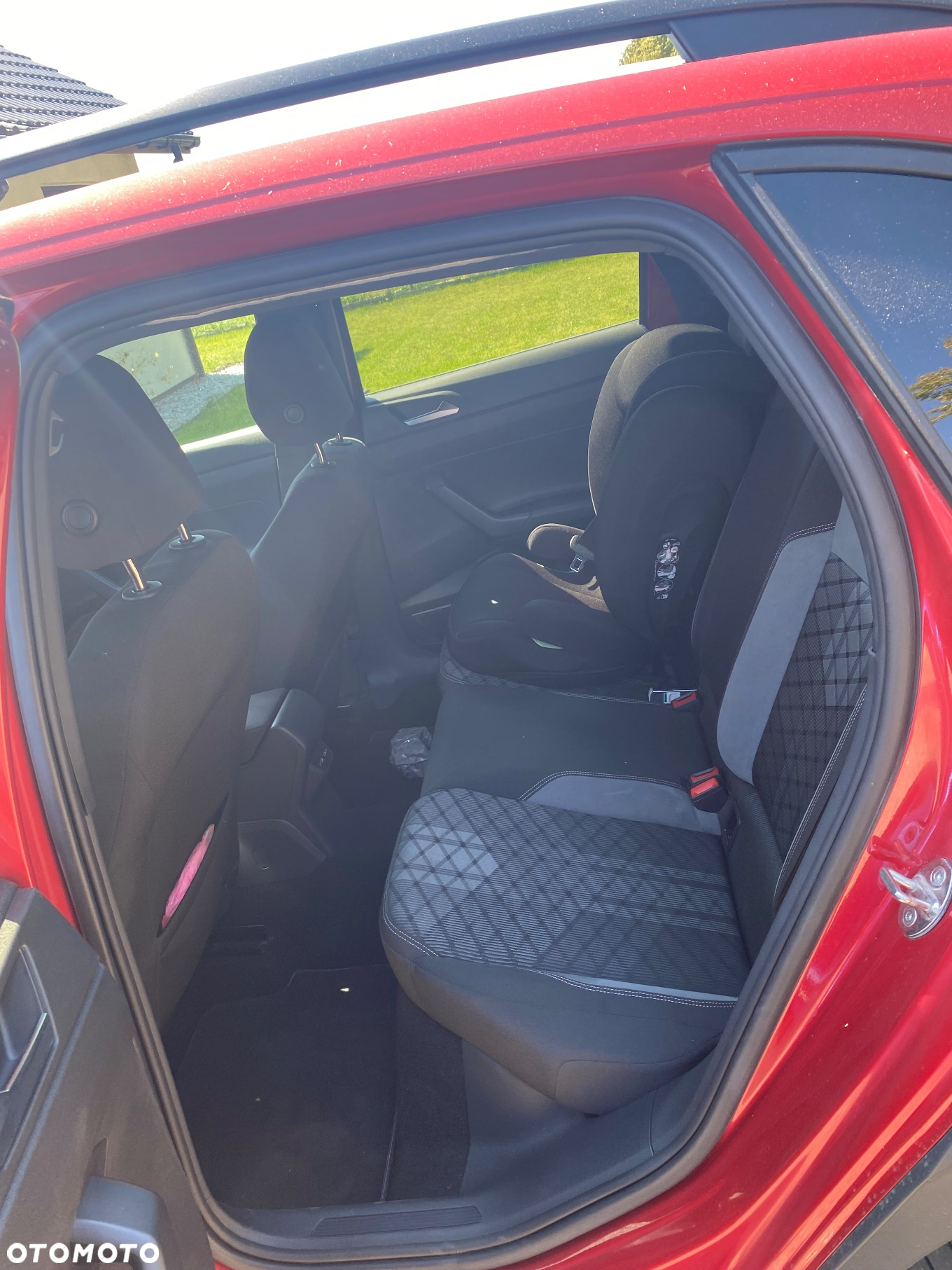 Volkswagen Taigo 1.0 TSI R-Line DSG - 5