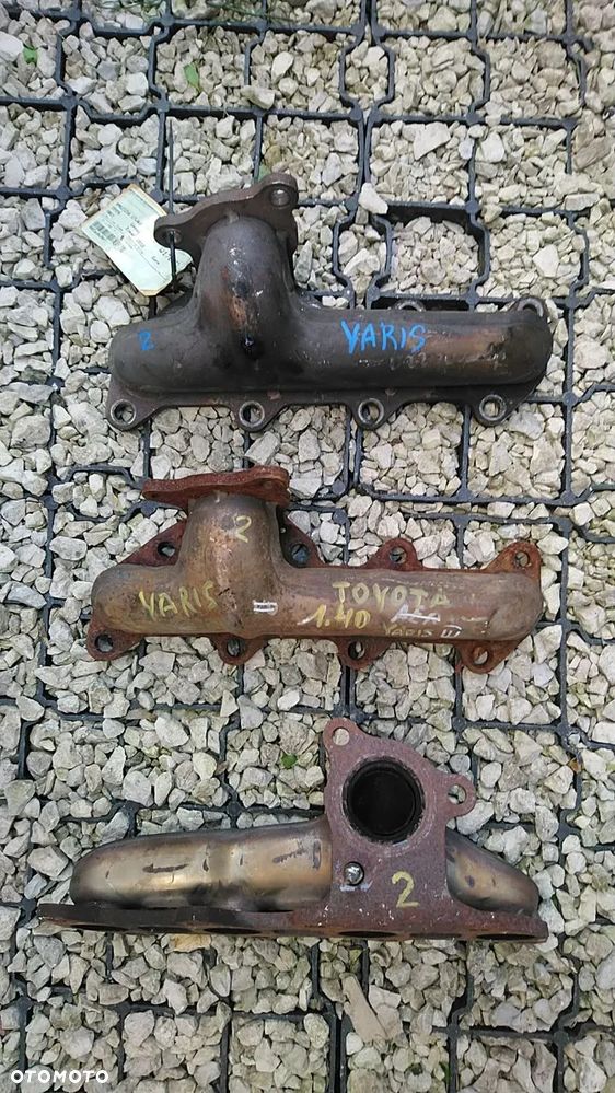 TOYOTA KOLEKTOR WYDECHOWY - 11