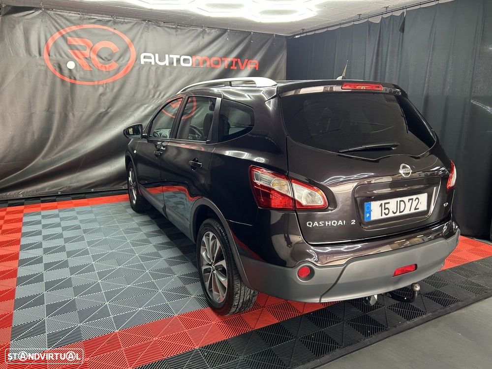 Nissan Qashqai +2 2.0 dCi Tekna Pele Preto — fotografia 6
