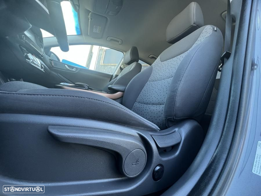 Hyundai Ioniq EV 28kWh Eletric Tech - 19