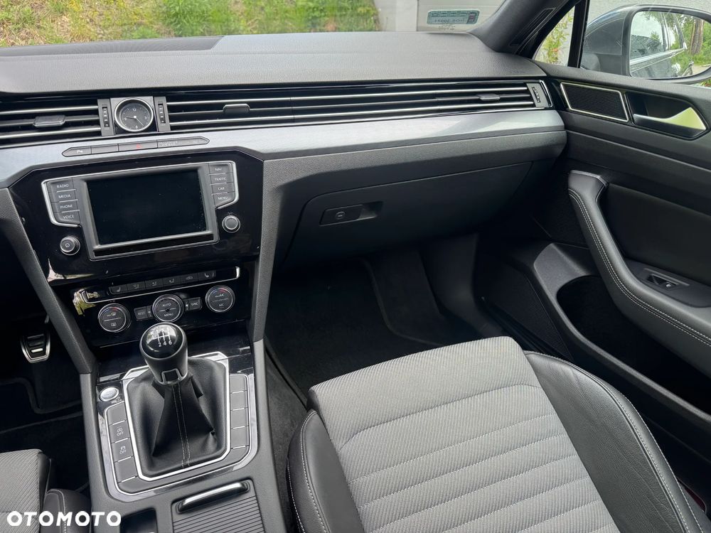 Volkswagen Passat Variant 2.0 TDI SCR (BlueMotion Technology) Highline - 7