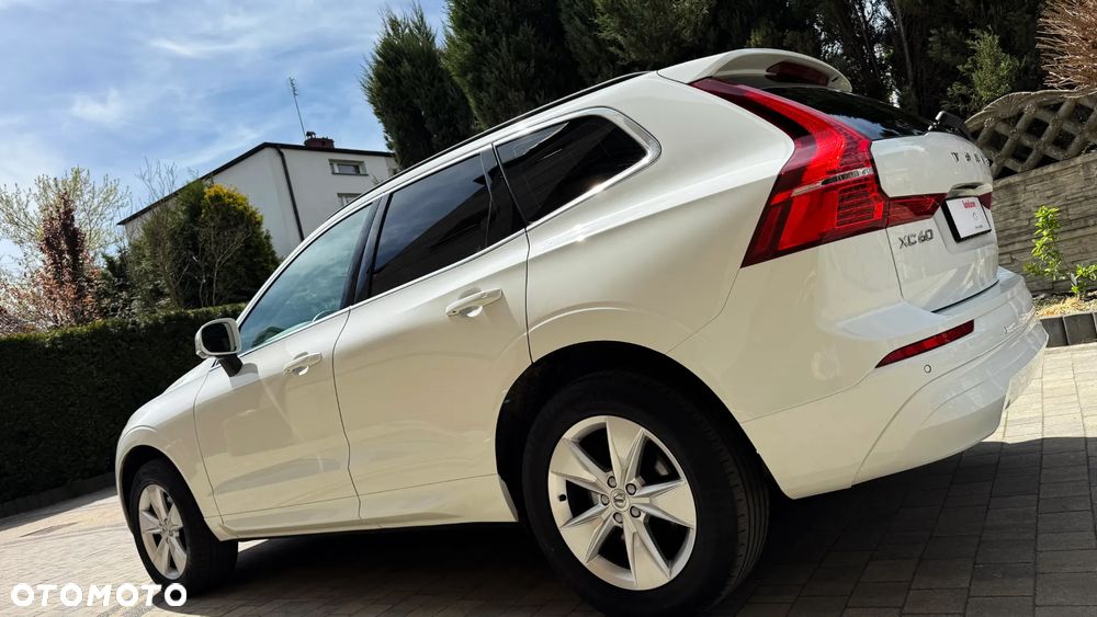 Volvo XC 60 B4 D Geartronic Momentum Pro - 6