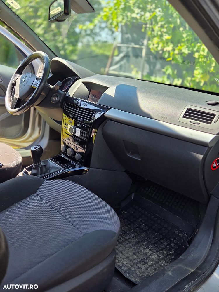 Opel Astra - 2