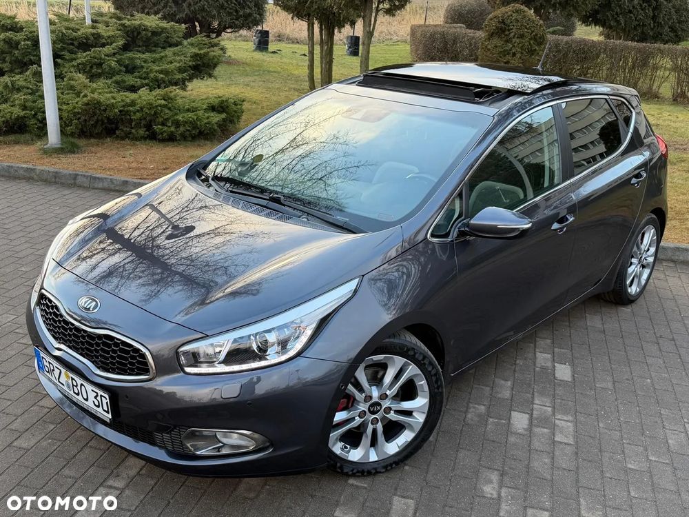 Kia Ceed 1.6 GDI DCT Platinum Edition - 6
