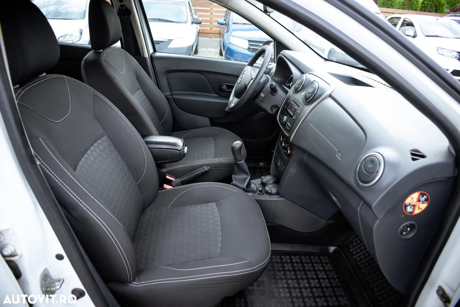 Dacia Sandero - 18