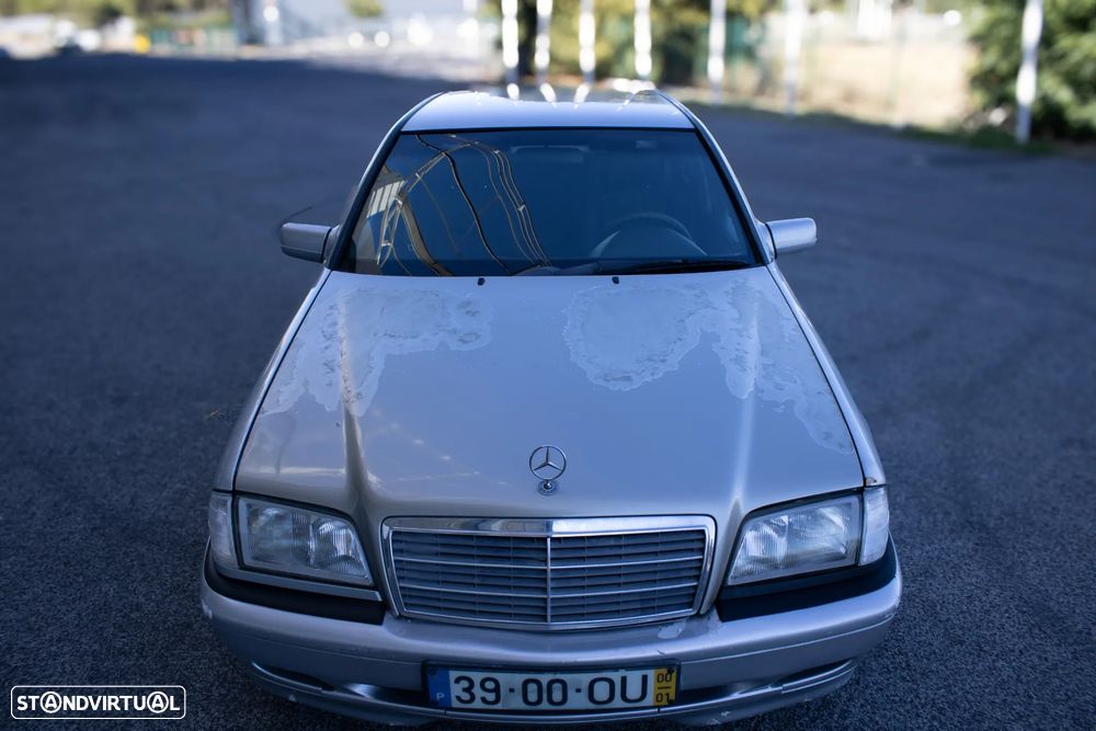 Mercedes-Benz C 180 - 10