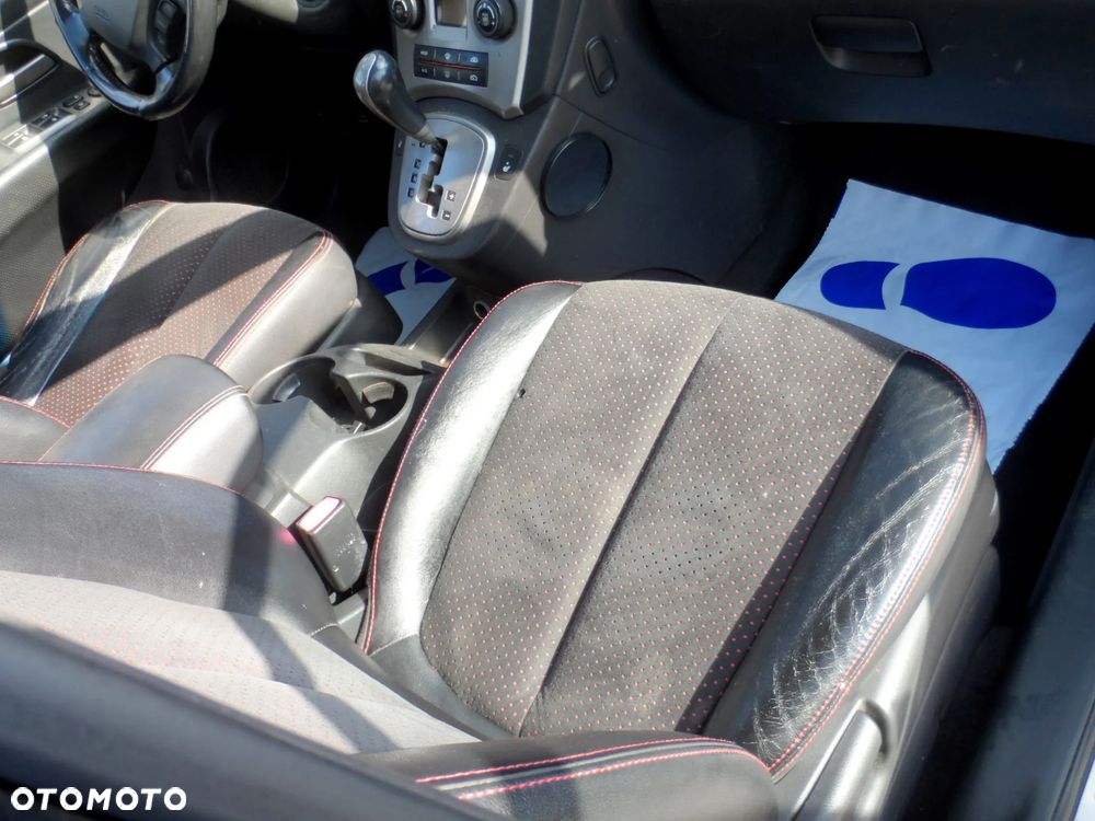 Kia Carens 2.0 CRDi Freedom 7os - 13
