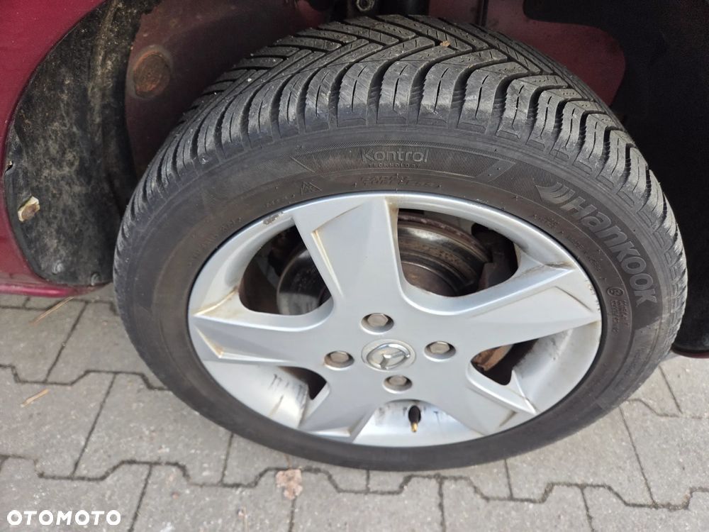 Mazda 2 1.4l Active - 27