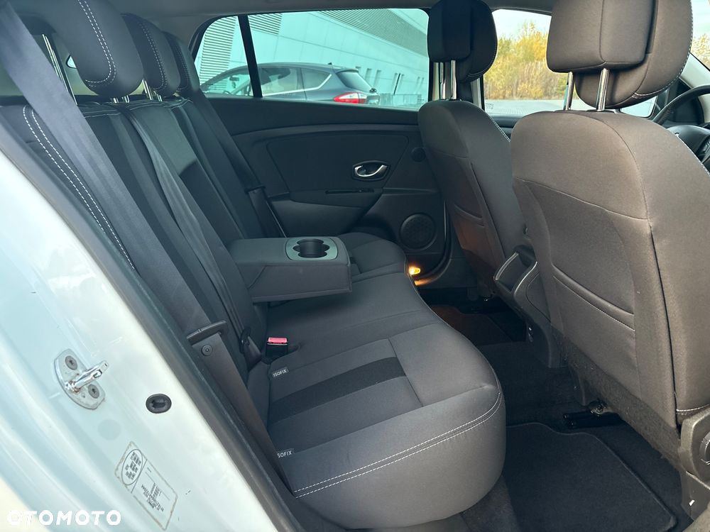 Renault Megane 1.6 16V Dynamique - 25