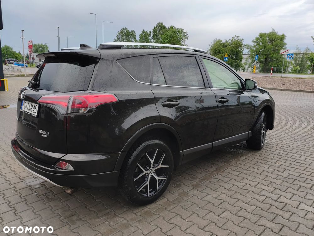 Toyota RAV4 - 7