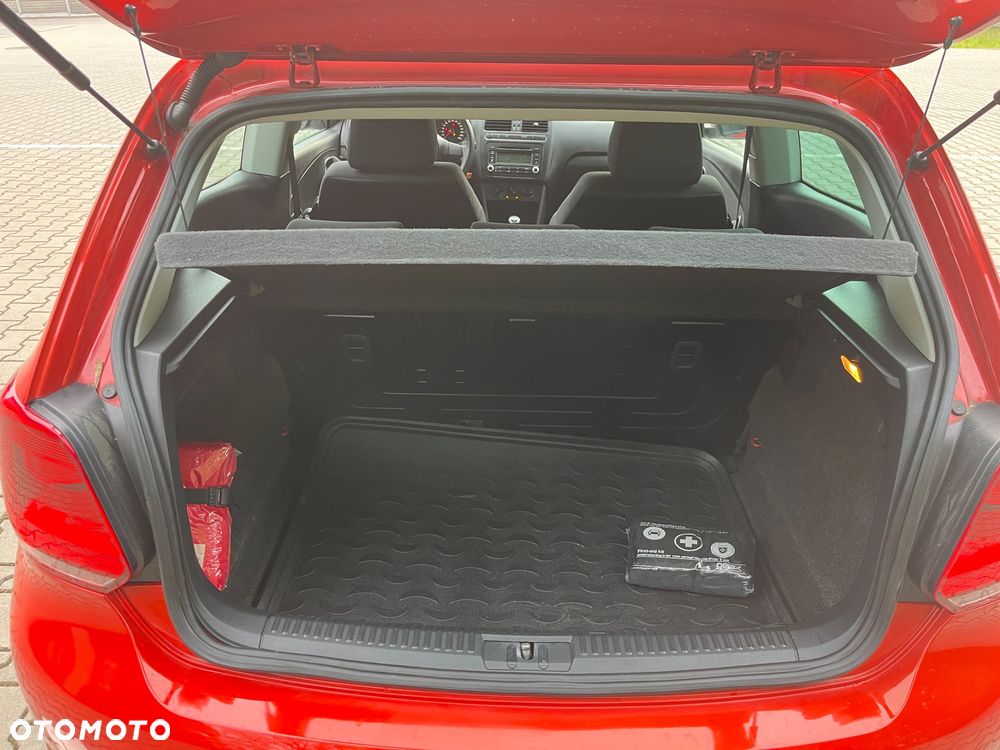 Volkswagen Polo 1.6 TDI Comfortline - 12