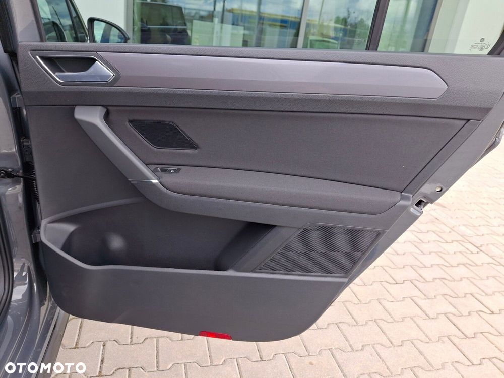 Volkswagen Touran 1.5 TSI EVO Highline DSG - 22