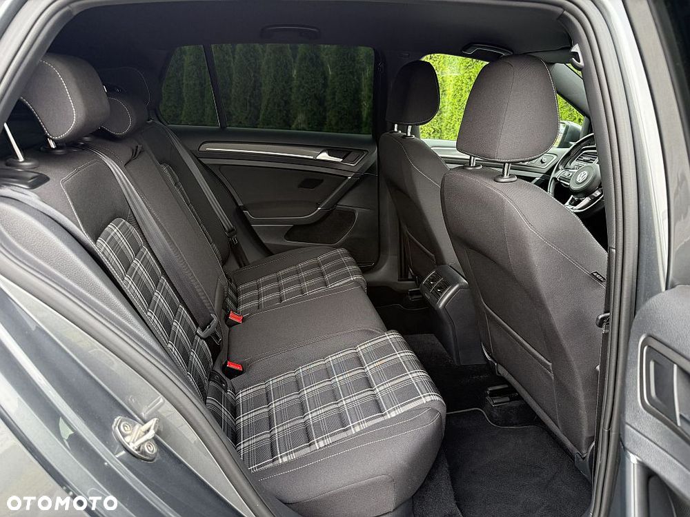 Volkswagen Golf GTD (BlueMotion Technology) DSG - 8