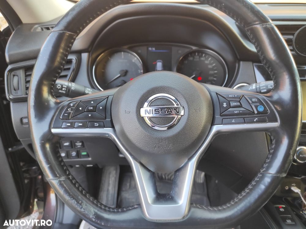 Nissan X-Trail 1.7D 150CP X-Tronic ALL MODE 4X4-I Tekna - 22