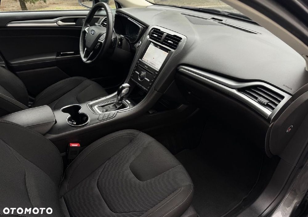 Ford Mondeo 2.0 EcoBlue Titanium - 16