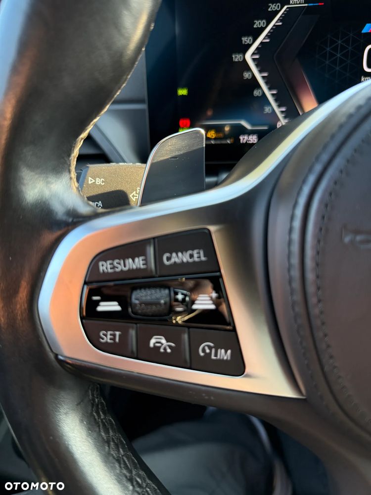 BMW Seria 3 320d xDrive M Sport sport - 27