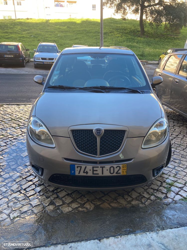 Lancia Ypsilon 1.2 Fashion - 1