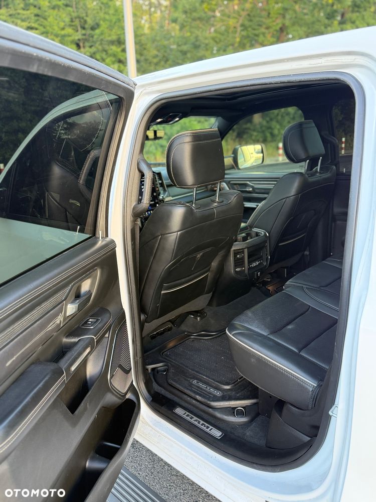 RAM 1500 5.7 Crew Cab Limited - 26
