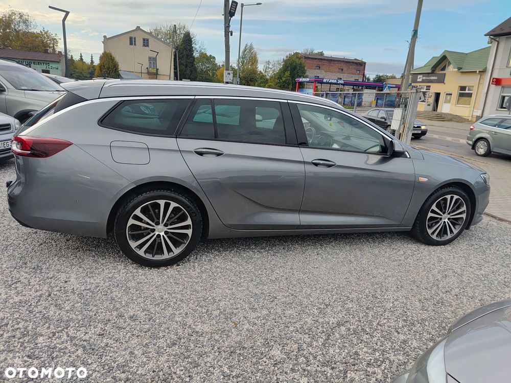 Opel Insignia - 18