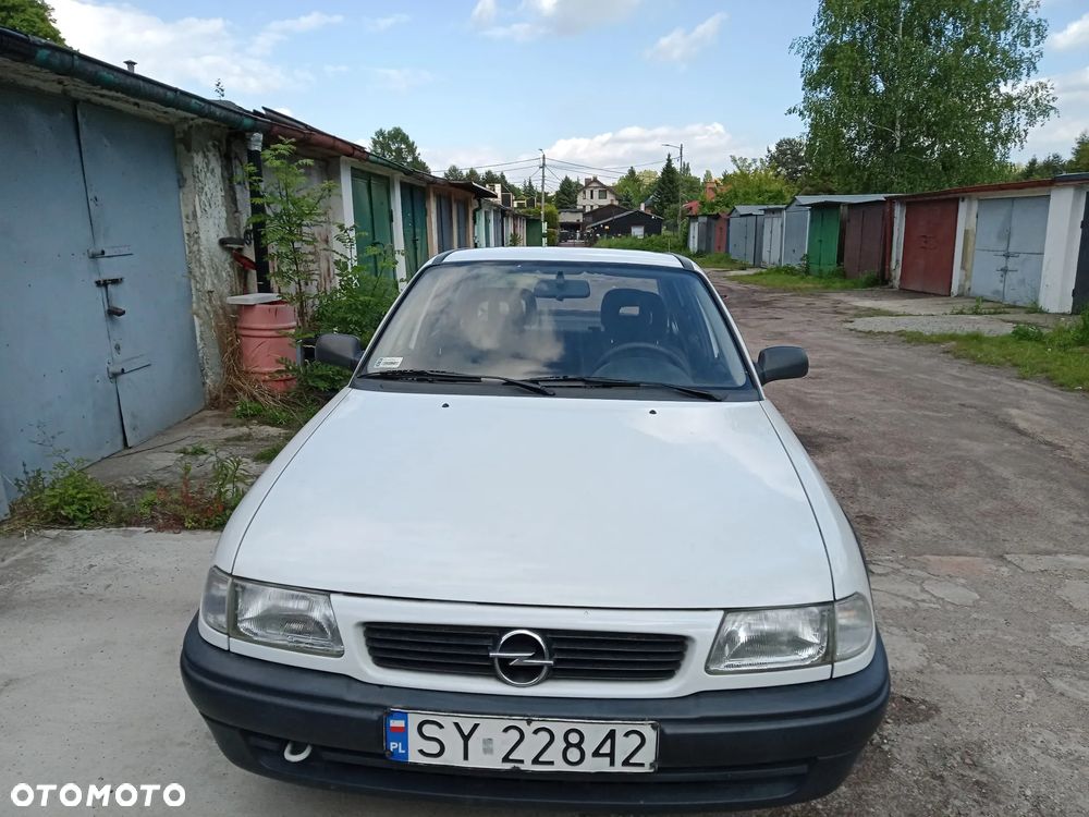 Opel Astra 1.4 Start - 2