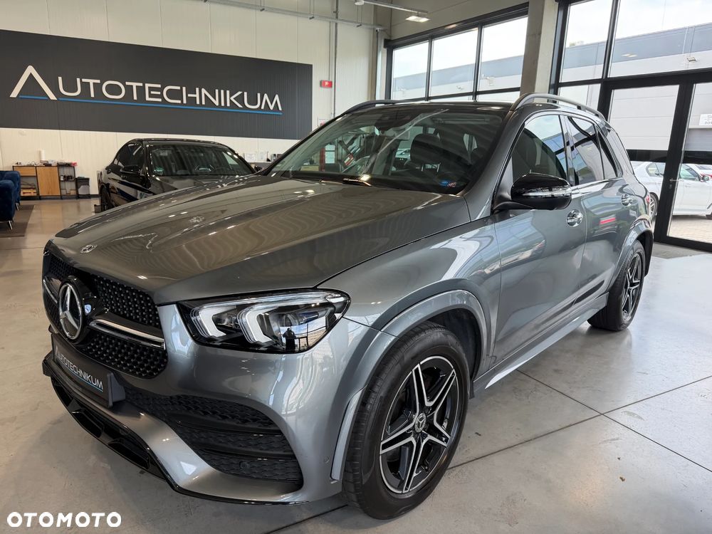 Mercedes-Benz GLE - 1