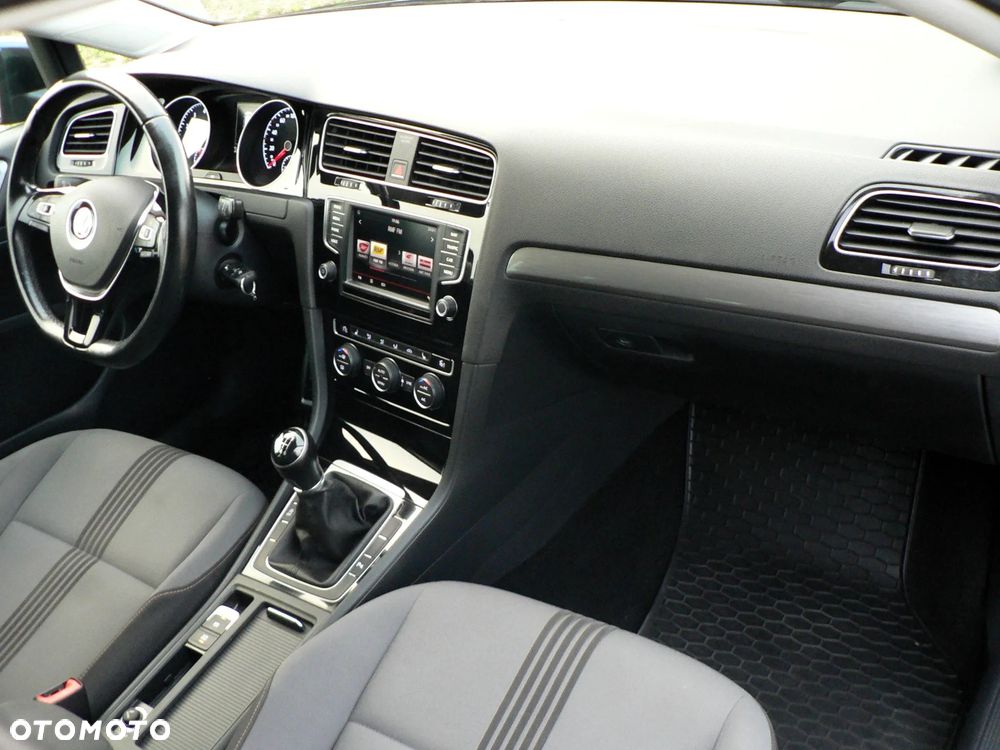 Volkswagen Golf 1.2 TSI BlueMotion Technology Allstar - 20