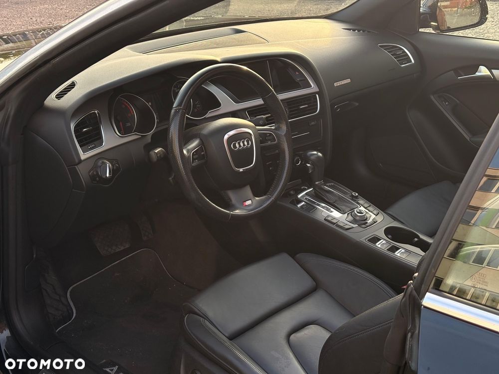Audi A5 Cabrio - 10