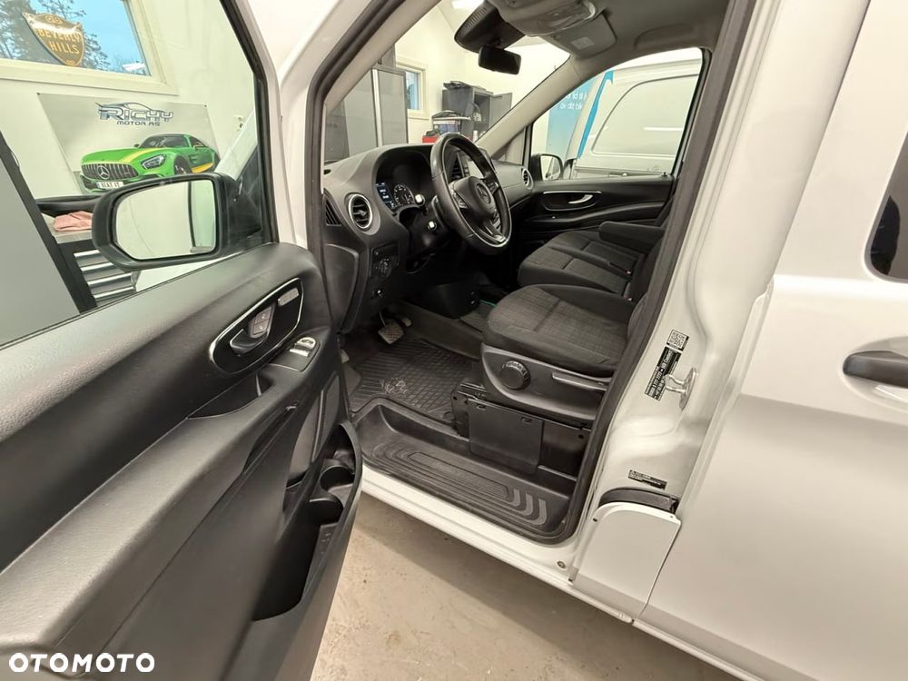 Mercedes-Benz Vito - 16