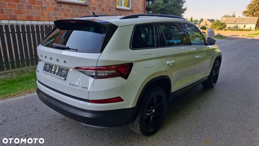 Skoda Kodiaq 2.0 TDI 4x4 Business DSG - 4