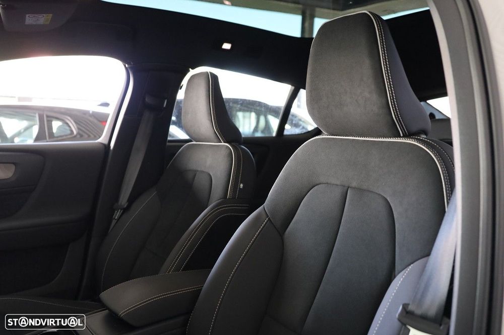 Volvo C40 Recharge Extended Range Plus - 8