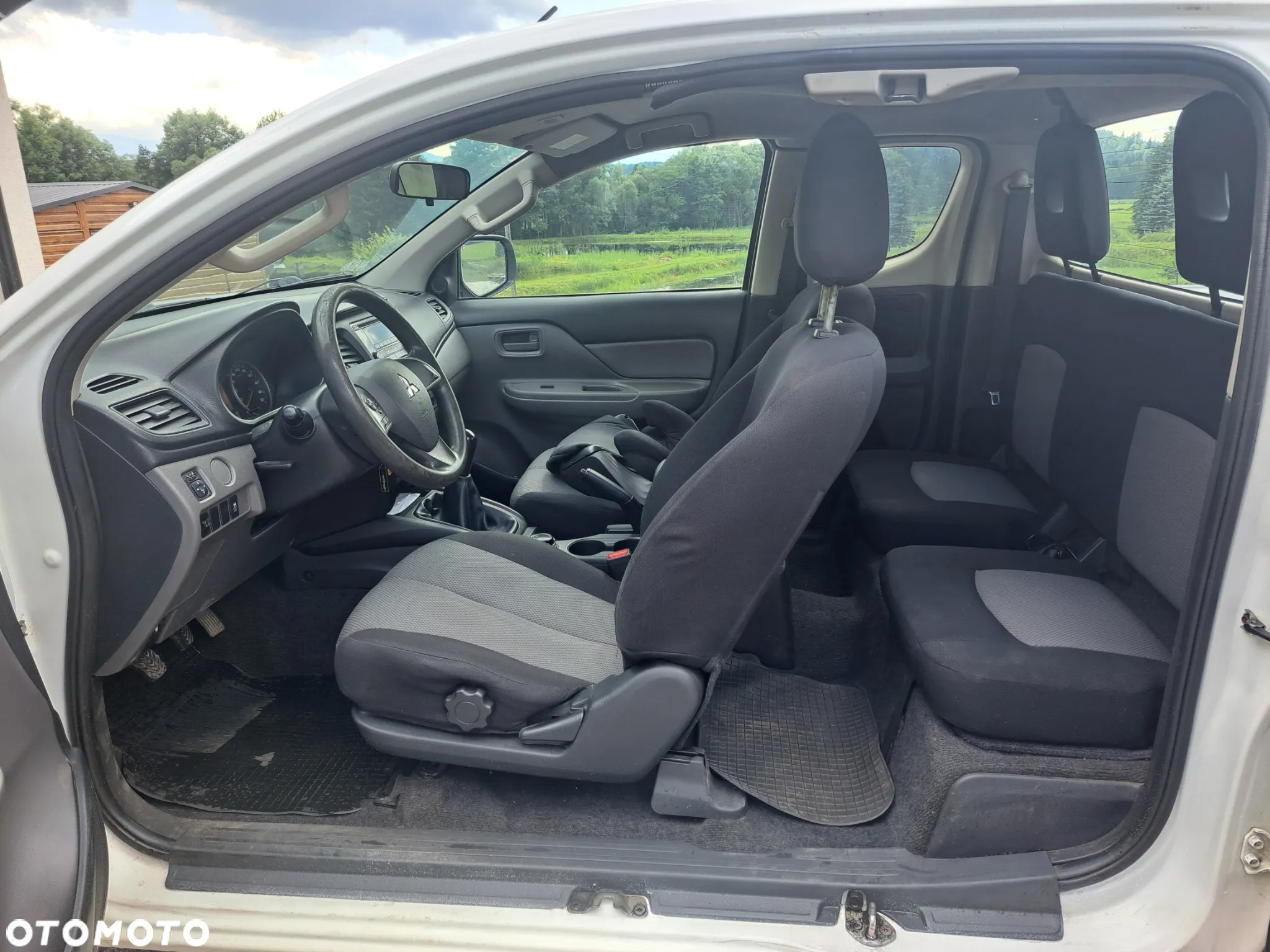 Mitsubishi L200 2.4 d CC Invite - 6