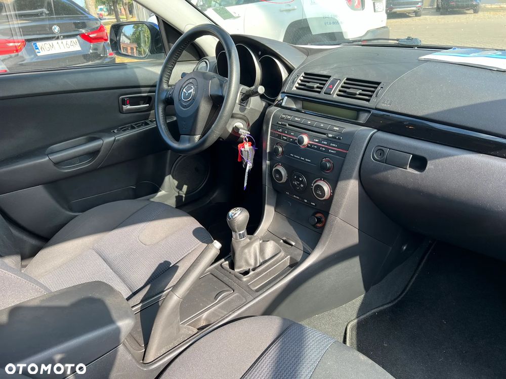 Mazda 3 1.6 Sport Active - 19