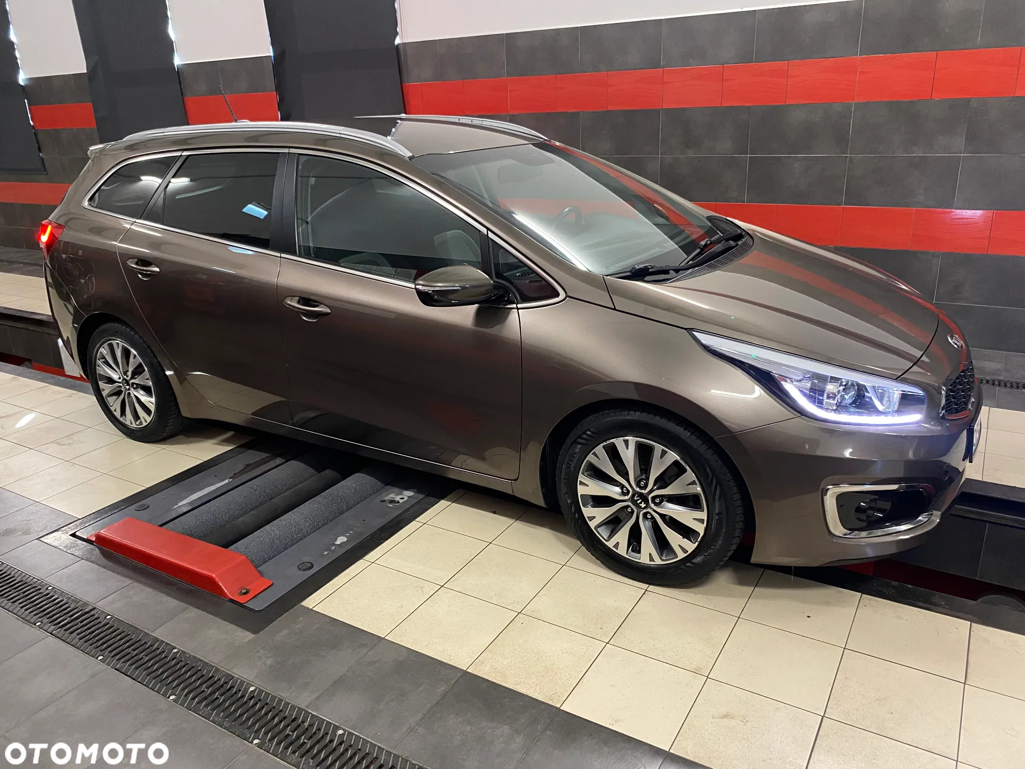 Kia Ceed 1.6 GDI Spirit - 11